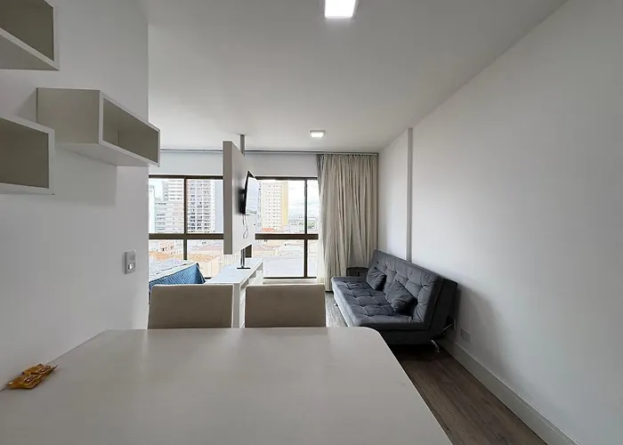 Central Station com garagem e piscina!